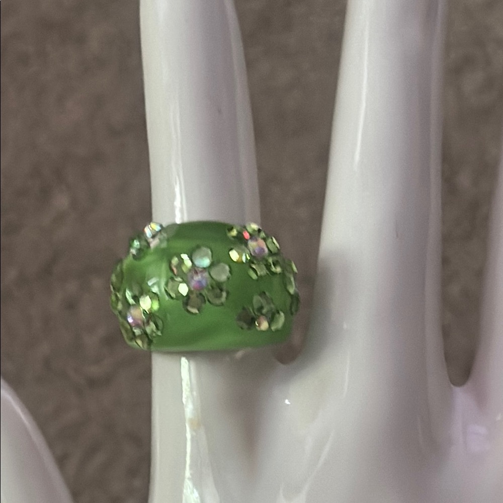Green Floral Embellished Ring